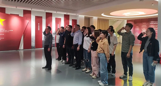 发展党纪进建教育 提质党员行列建设